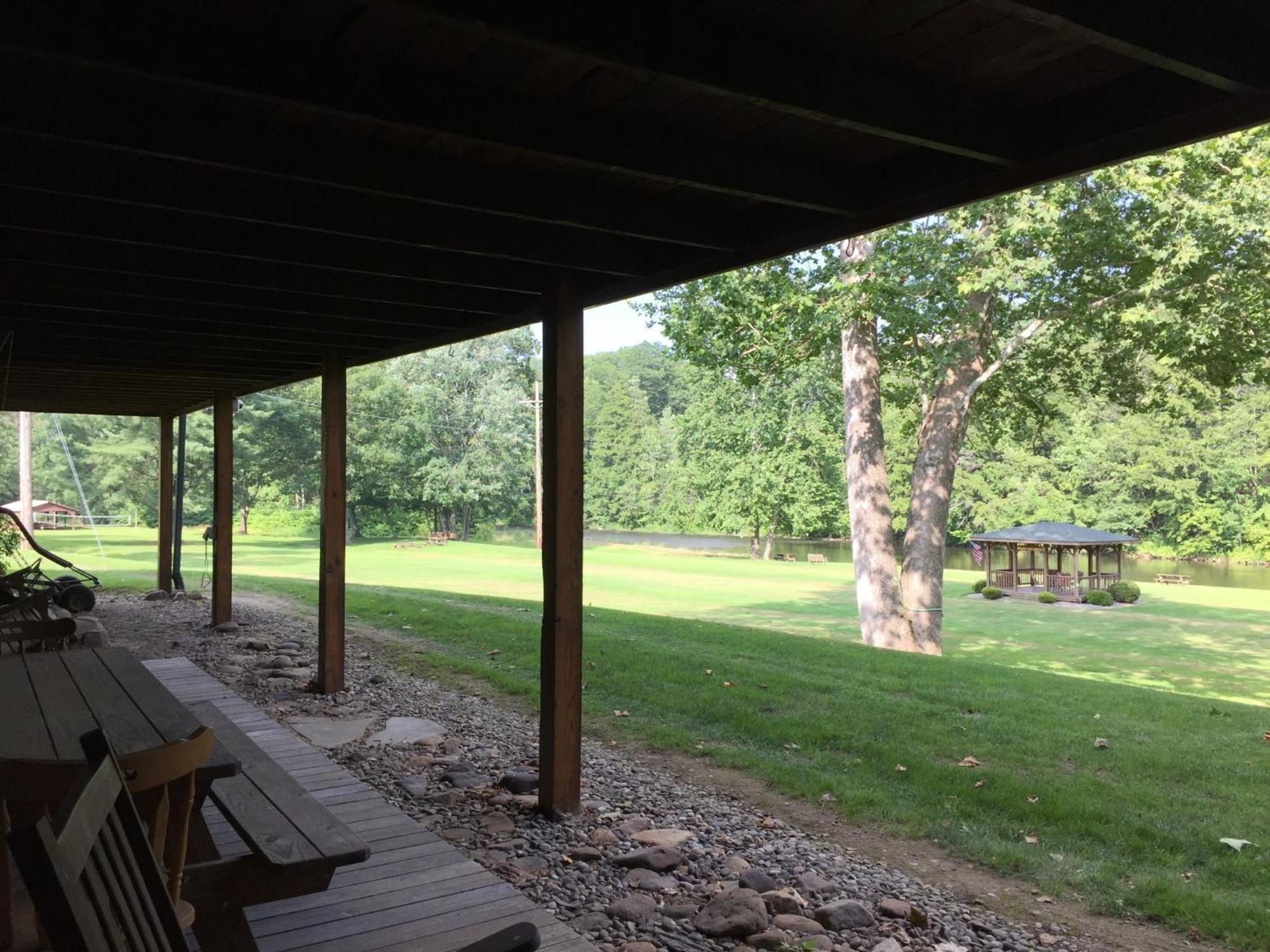 Rough Cut Lodge Gaines Δωμάτιο φωτογραφία