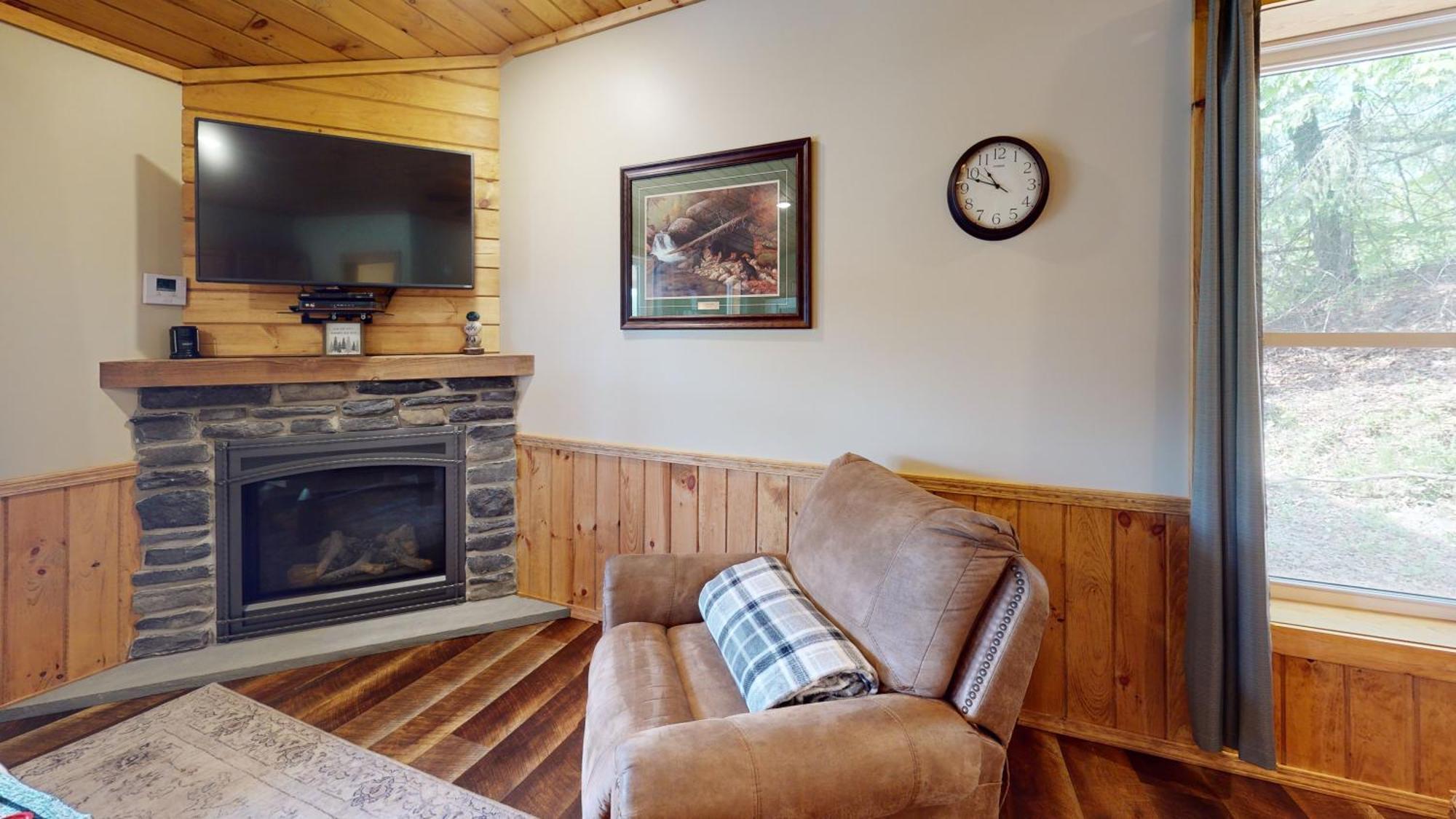 Rough Cut Lodge Gaines Εξωτερικό φωτογραφία